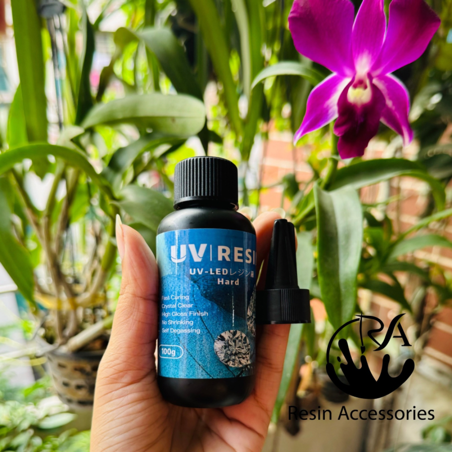 Hard UV Resin Glue Crystal Clear (১০০ গ্রাম) – Fast Curing UV-LED Solar Activated Resin for Jewellery Making, DIY Crafts & Doming